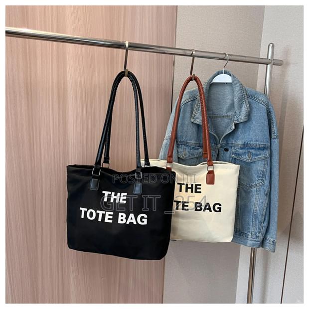 *The Tote Bag - main view
