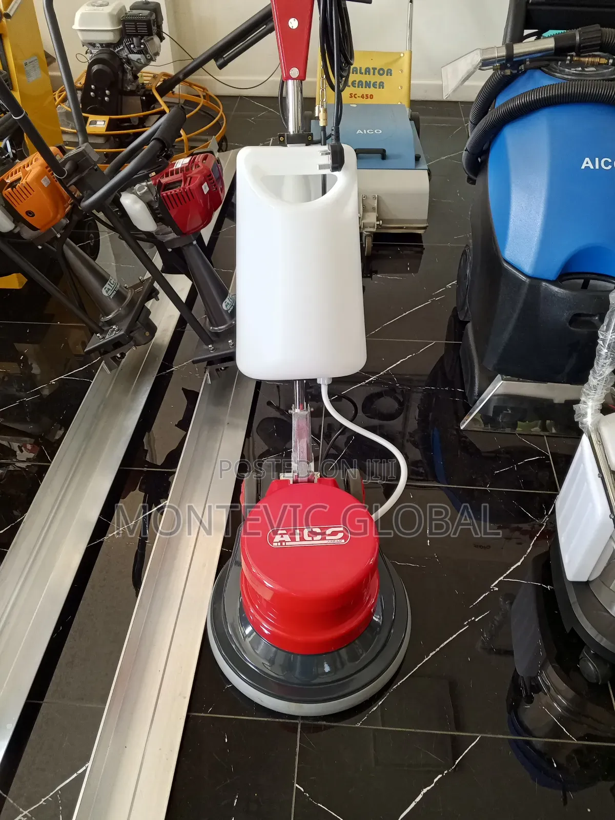 Aico Floor Scrubber