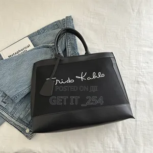 *Frido Kahlo Tote Bag