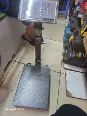 Digital Weighing Scale 150kg With Gurd