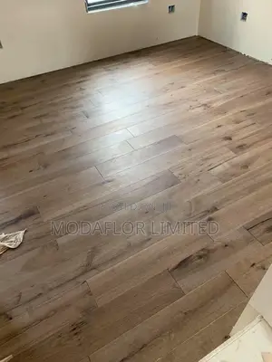 “Stick to Perfection” With Vinyl Dry Back Flooring Planks