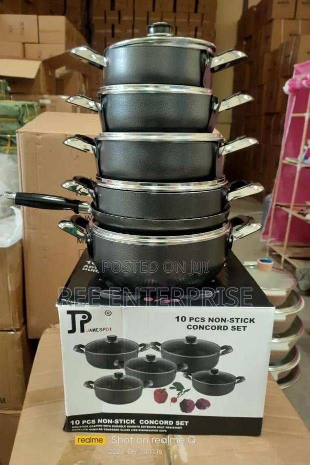 Versatile 10 Pieces Heavy Duty Jp Non Stick Cookware Set