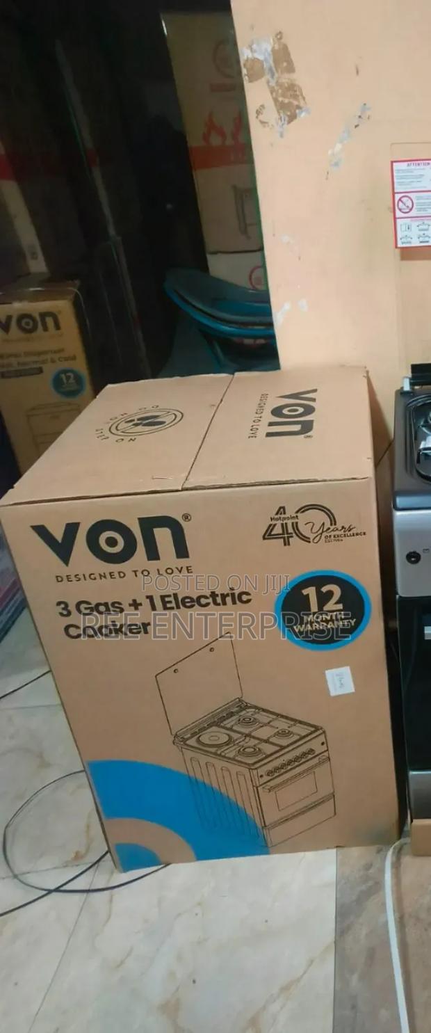 58*58 Standing Cooker 3gas+1electic Plate