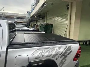 Toyota Hilux Rogue Install
