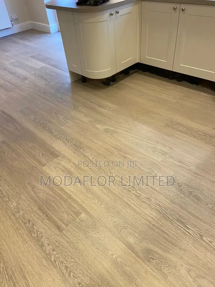 “No Slip, Just Style” Vinyl Dry Back Flooring Planks