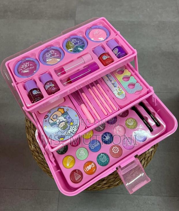 New Big Size Kids Make Up Kit - thumbnail 3