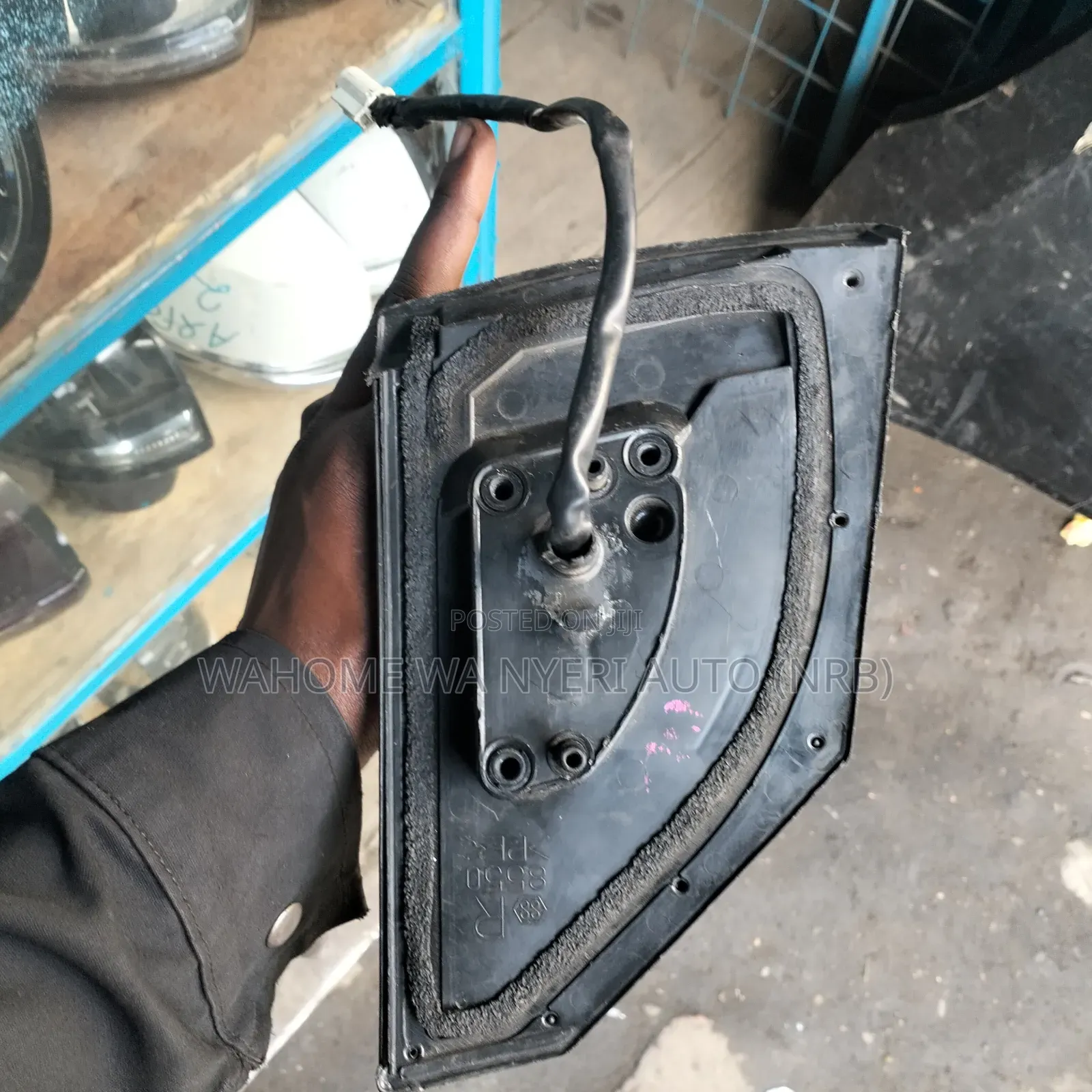 Side Mirror Axio Old Model