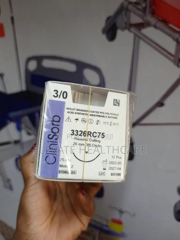 Vicryl 3/0 Reverse Cutting - thumbnail 2