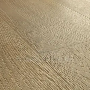 “Get a Grip on Style” With Vinyl Dryback Flooring Planks