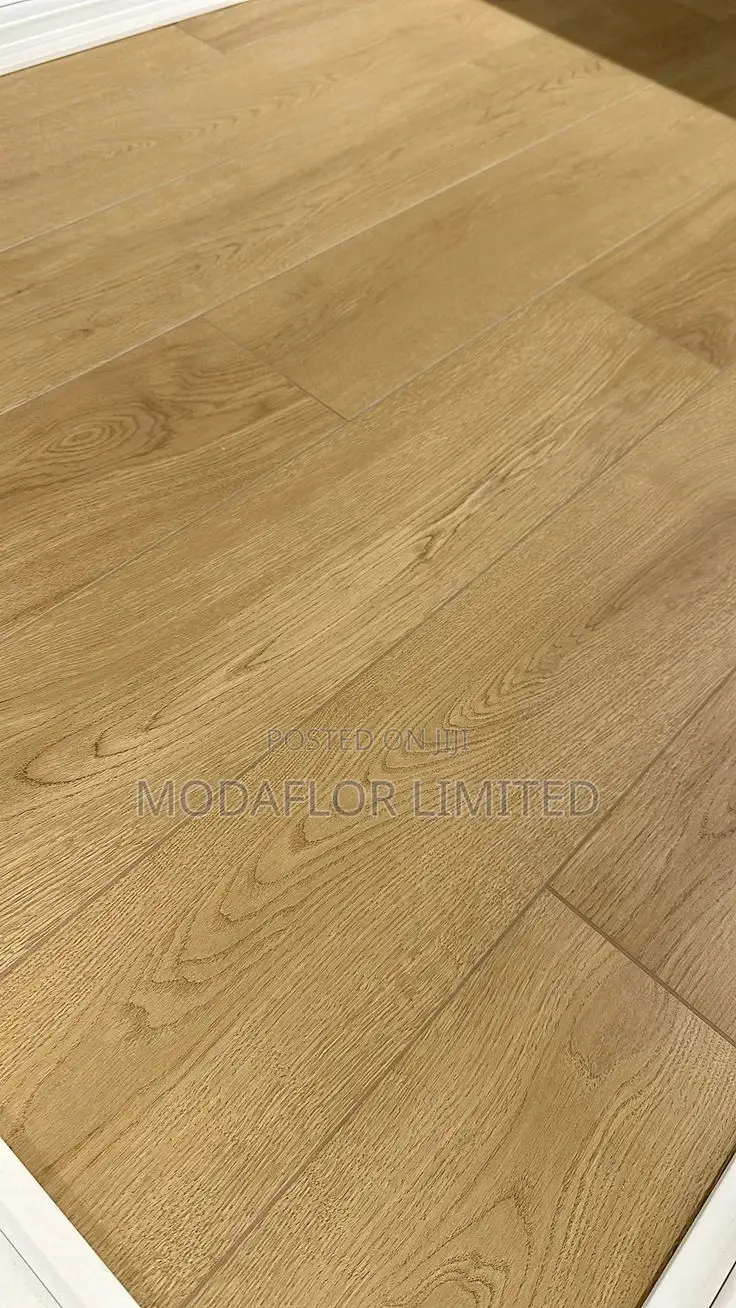 “Lock in the Luxury” With Dryback Vinyl Flooring Planks