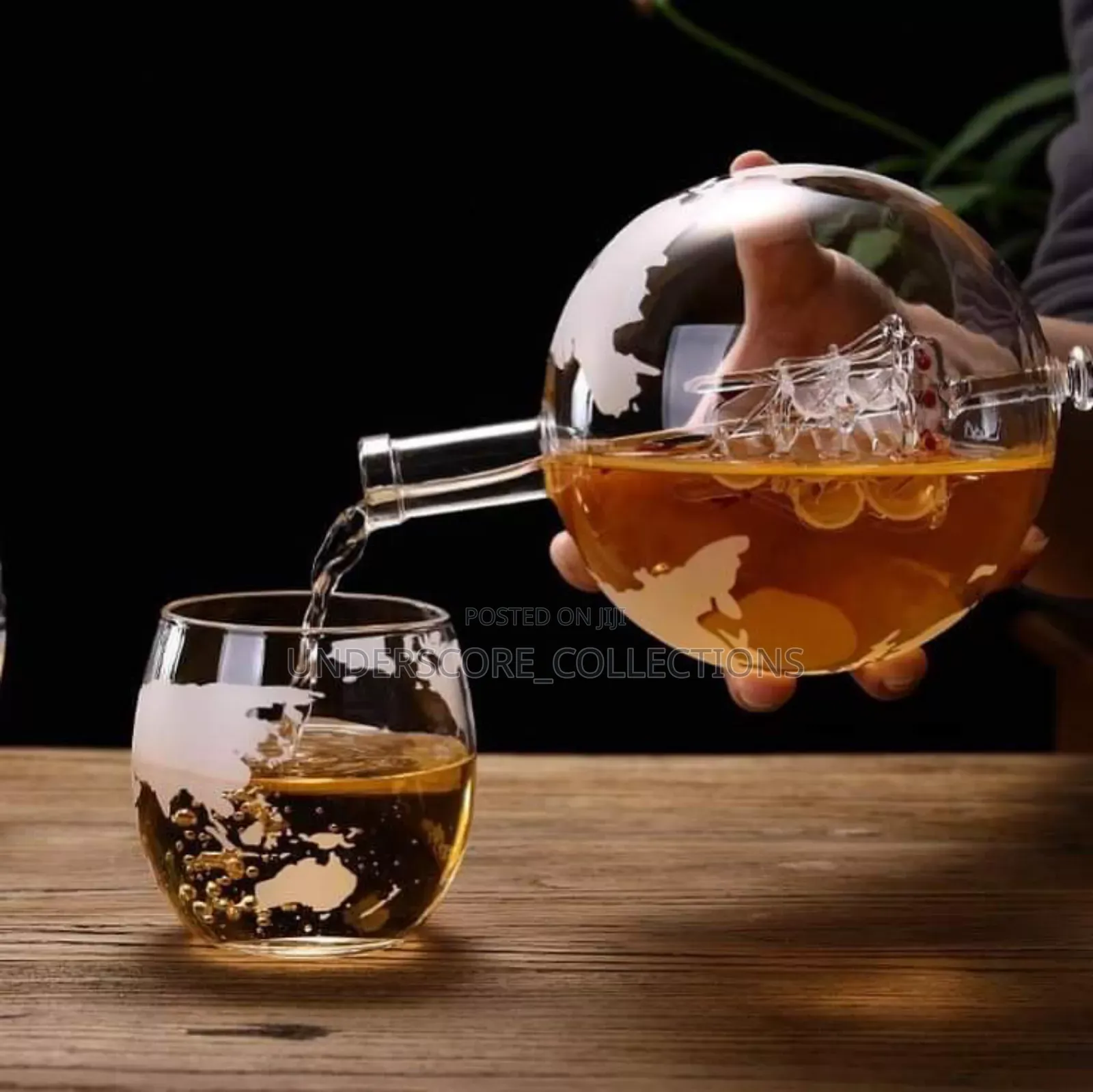 *Globe Whiskey Decanter Set.*