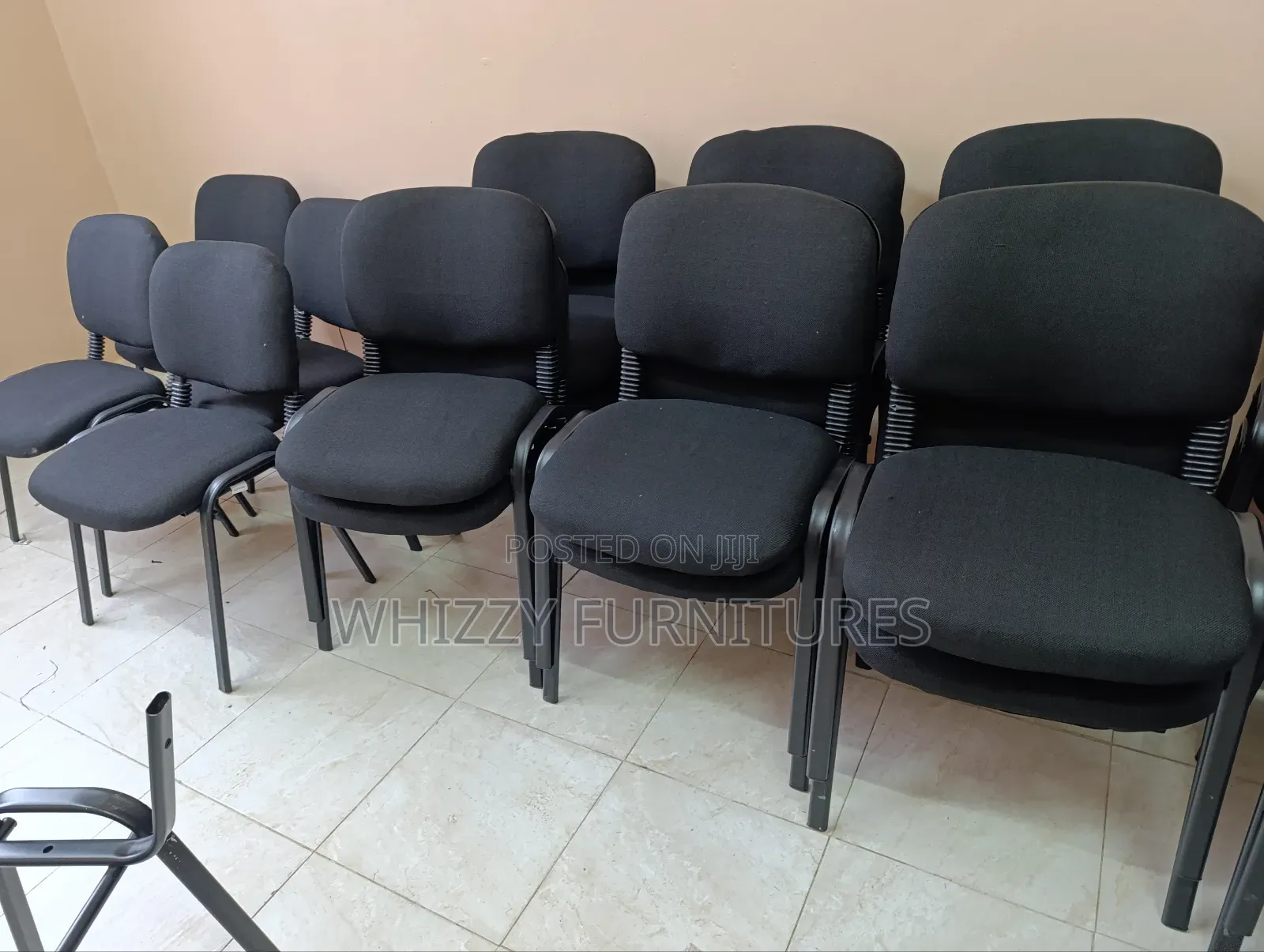 Stackable Tosca Waiting Chair