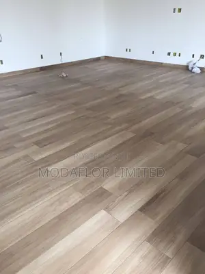 “The Beauty That Sticks_dryback Vinyl Flooring Planks
