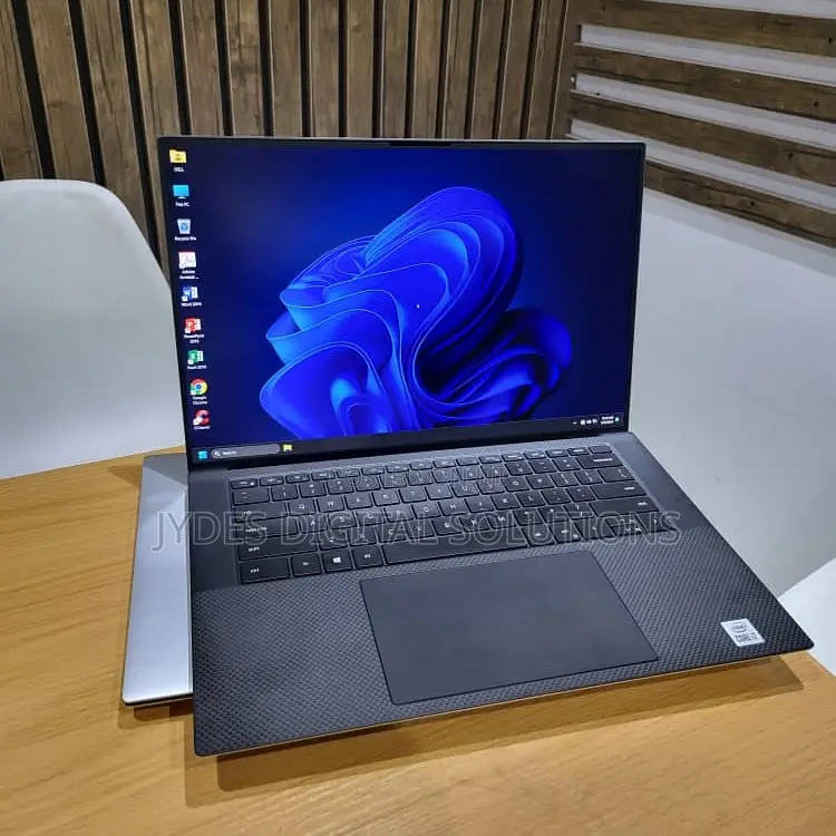 Laptop Dell XPS 15 32GB Intel Core I9 SSD 512GB