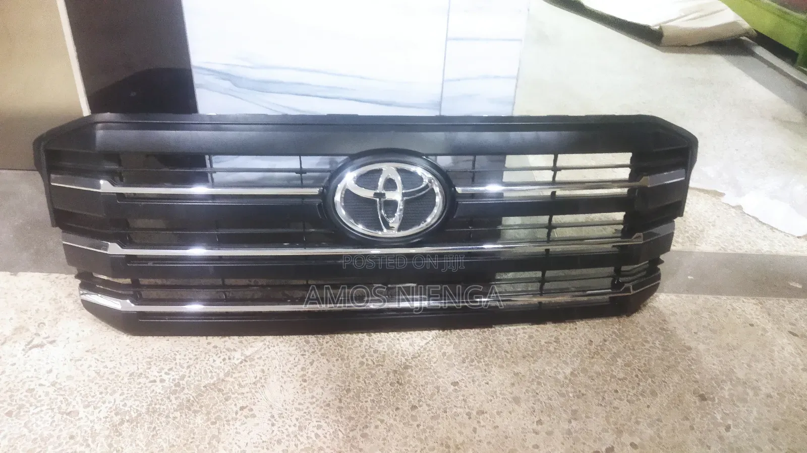 2020 Toyota Land Cruiser Lc300 Grill