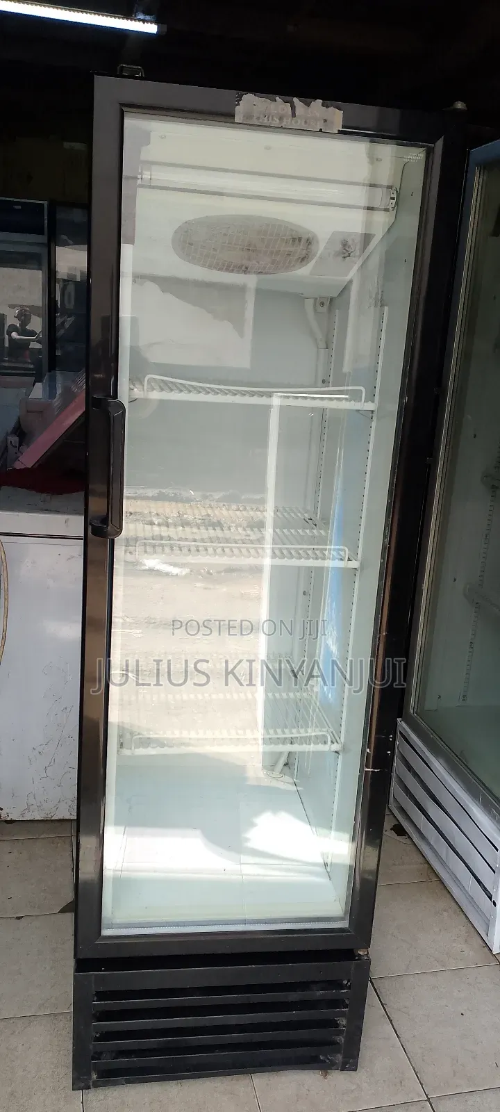 280 Display Fridge