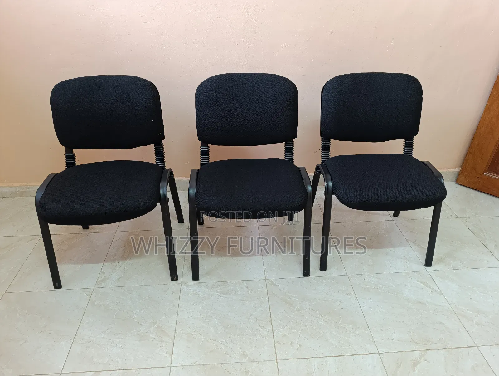 Tosca Visitors Seat