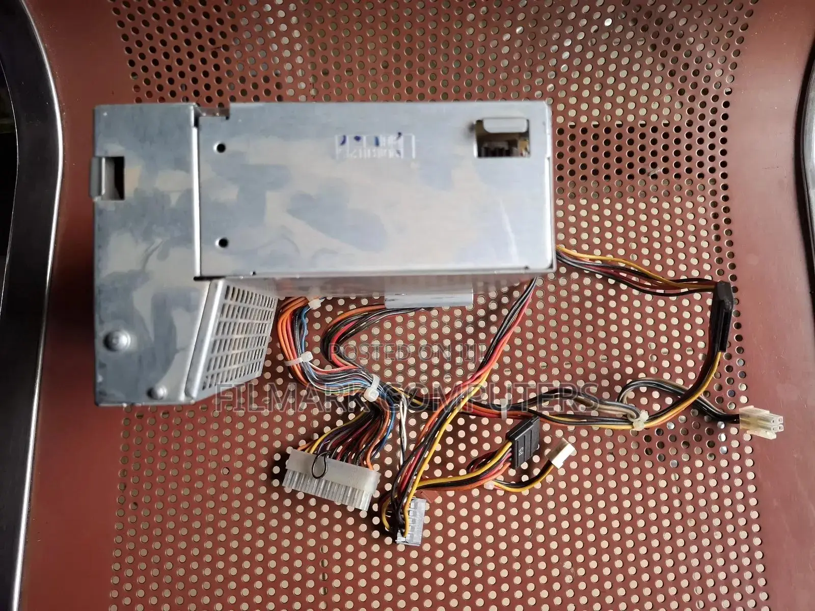 Hp 240w Power Supply for Dc5800 Dc5850 Dc7900 SFF
