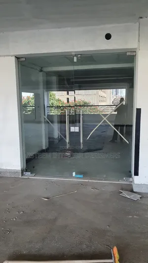 Glass Doors for Commercial Building