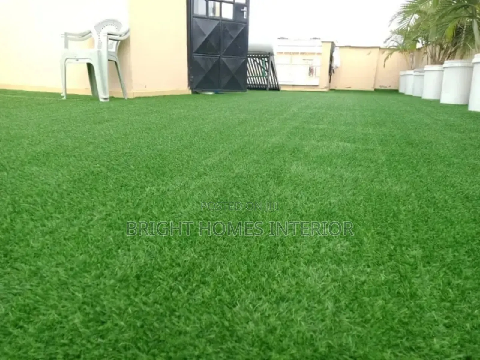 Outdoor Green Grass Carpets Available in Plenty