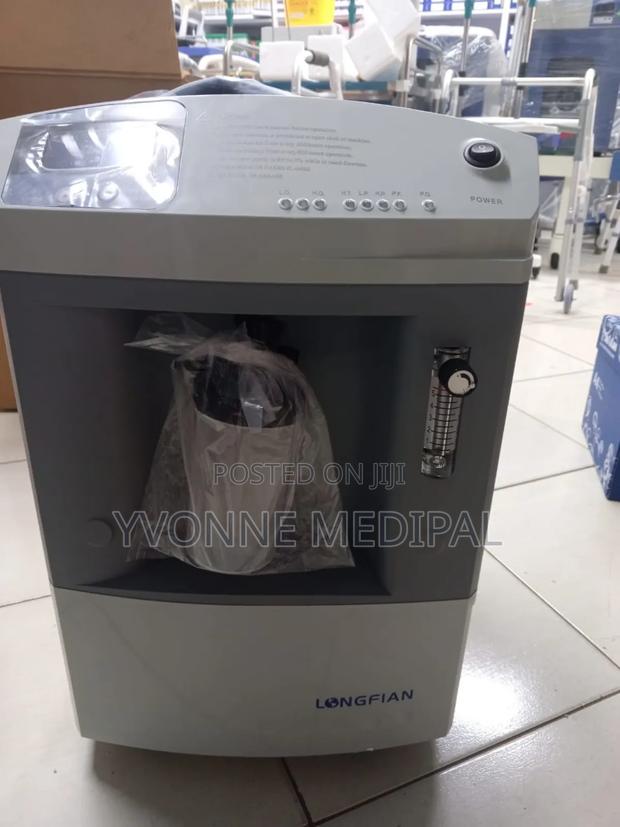 Oxygen Concentrator J5 - main view