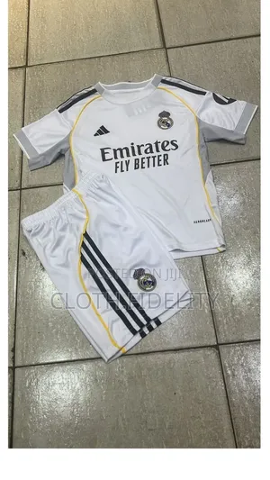 Real Madrid Home Kids Jersey 25/26.