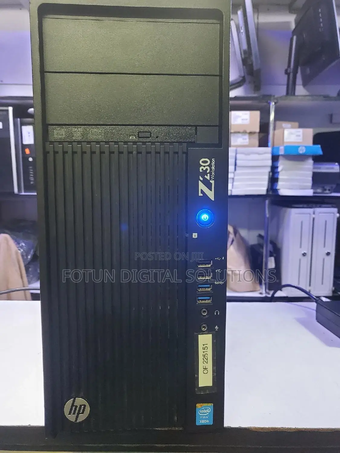 Desktop Computer HP Z230 8GB Intel Xeon HDD 500GB