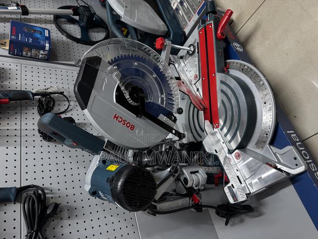 Gcm 12 Gdl Professional Mitre Saw - thumbnail 3