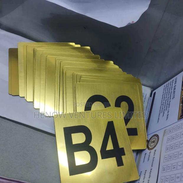 Engraved Nametags - main view