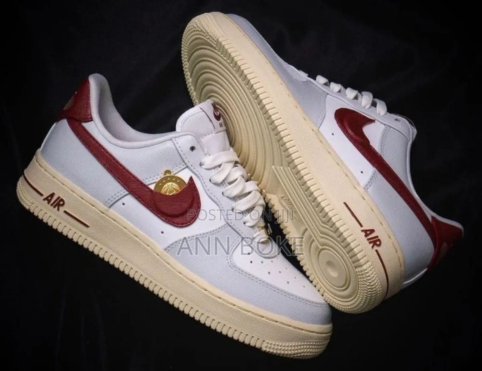 *Airforce 1 Custom*
Sizes 39-45
 at 3800