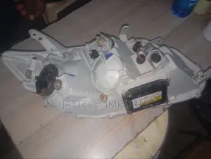Fielder 141 Xenon Headlight