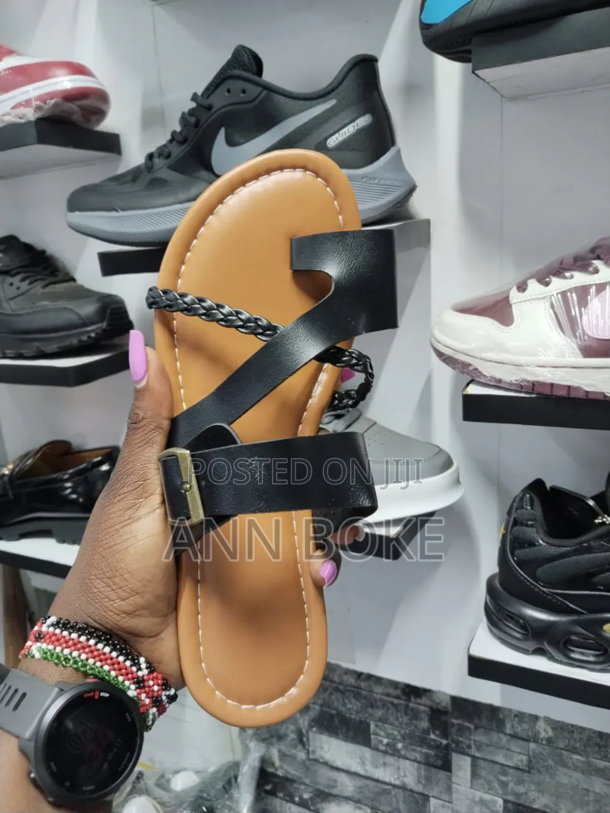 Ladies Fancy Sandles
Colours: Brown, White Black