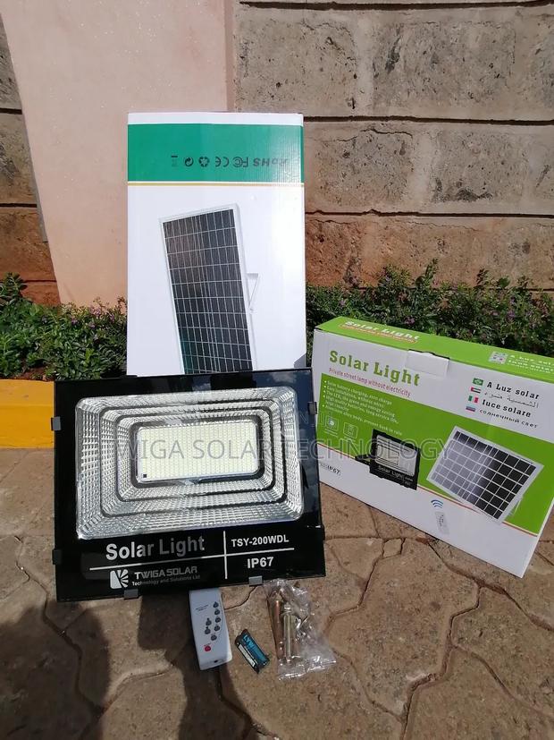 High Quality 200w Solar Flood Lights - thumbnail 3