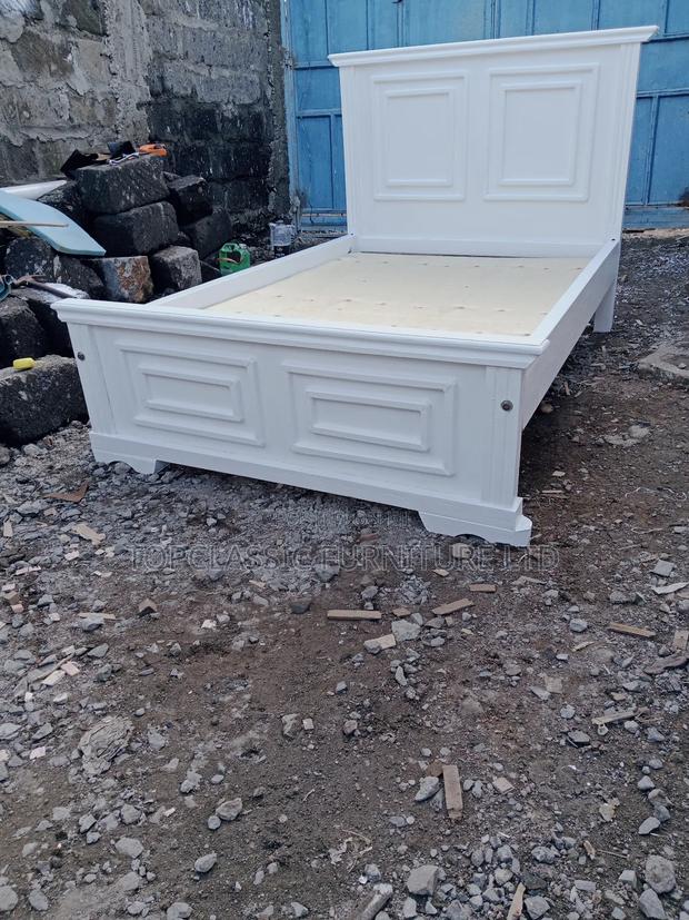 Mordan Bed 4x6 King Size Bed