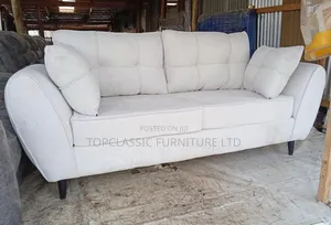 Butterfly Normal Cushion 3seater
