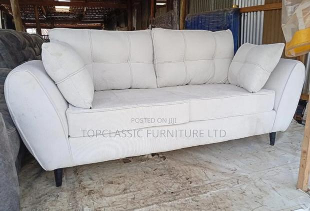Butterfly Normal Cushion 3seater