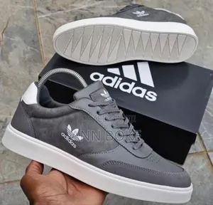 *Adidas Leather Casual*