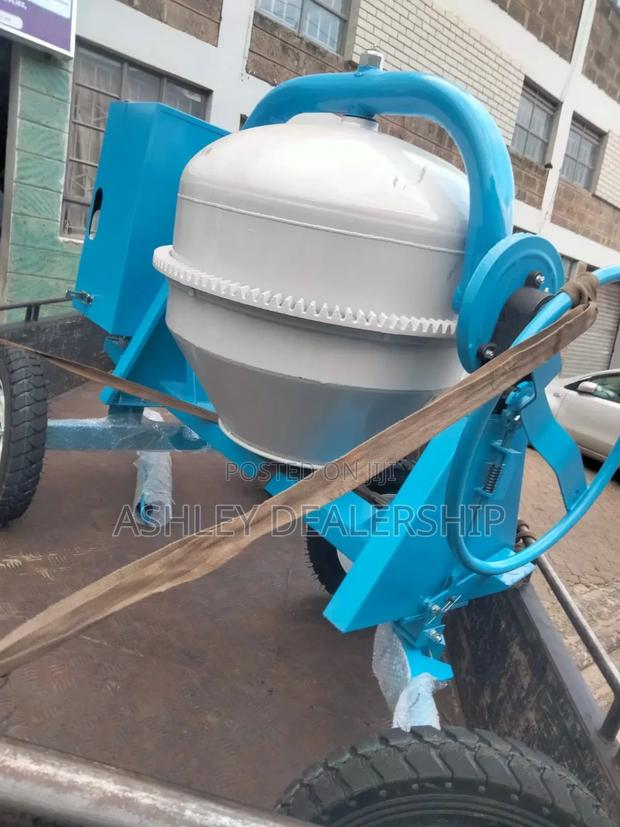 400 Litres Heavy Duty Concrete Mixer