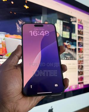 Apple iPhone 15 Pro Max 512 GB Black - main view