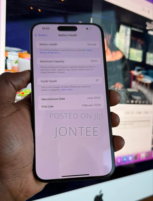 Apple iPhone 15 Pro Max 512 GB Black - thumbnail 4