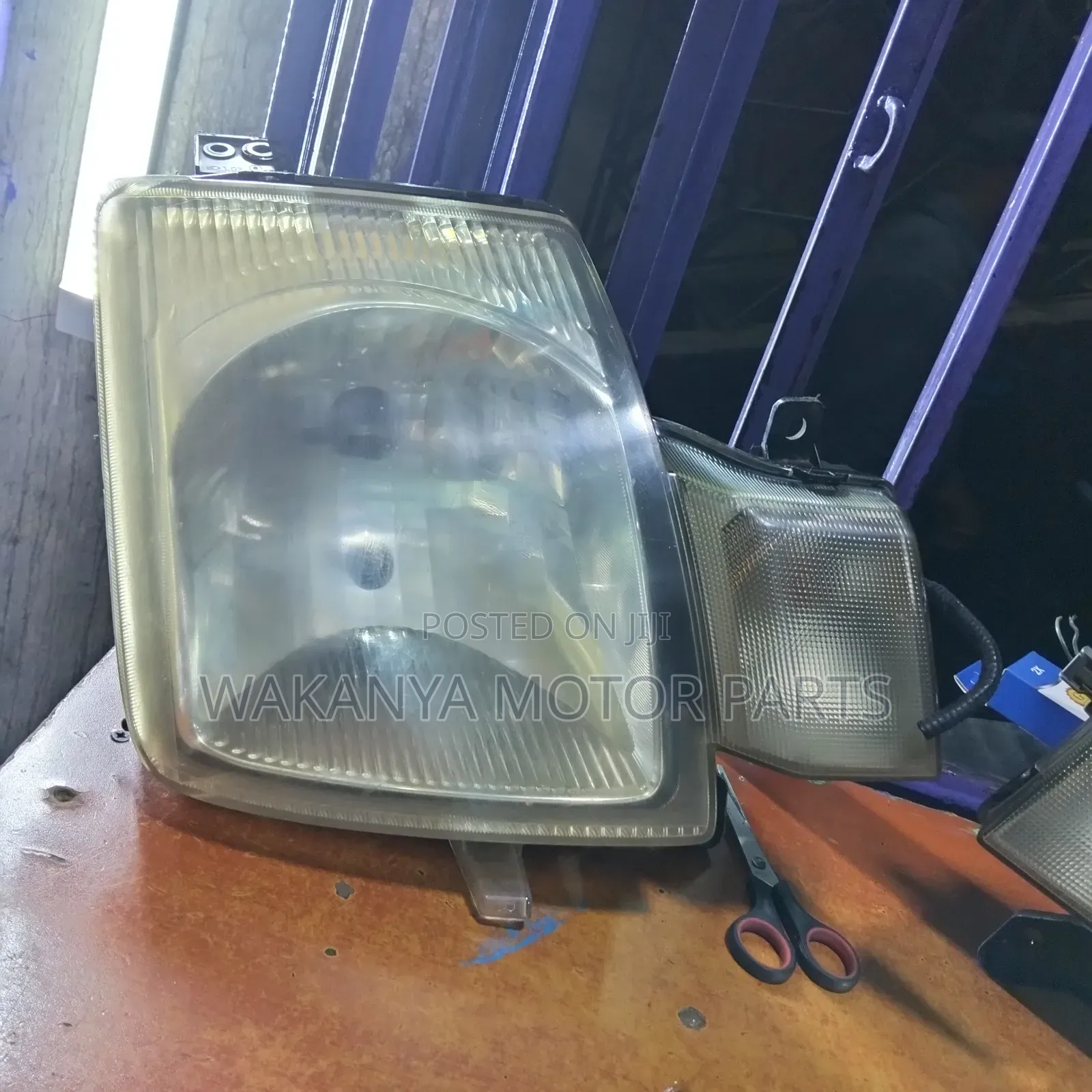 Suzuki Alto Old Model Non Xenon Head Lamp, Ex Japan
