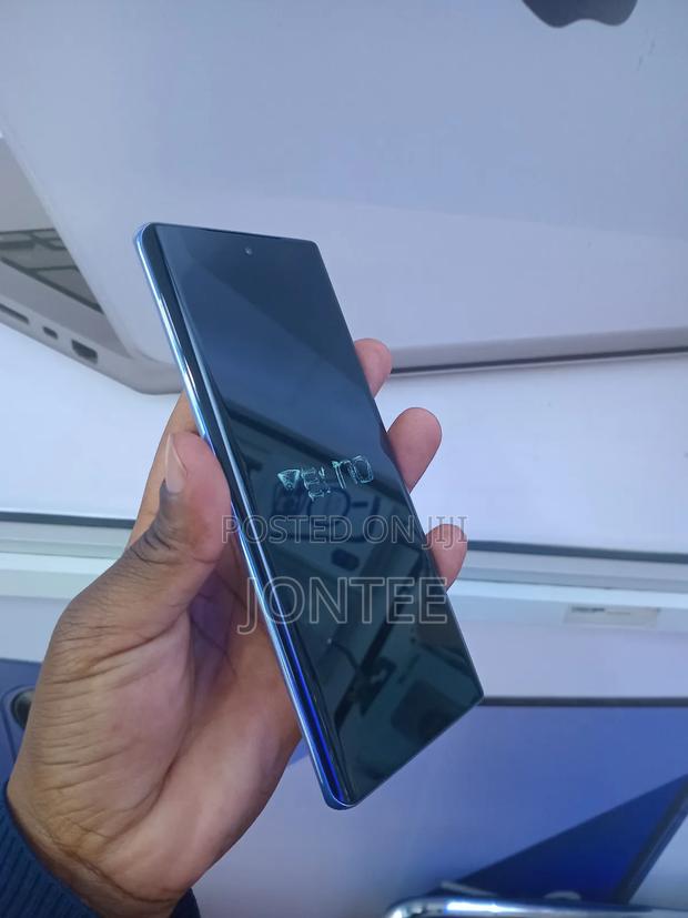 Tecno Camon 30S 128 GB Blue - thumbnail 5