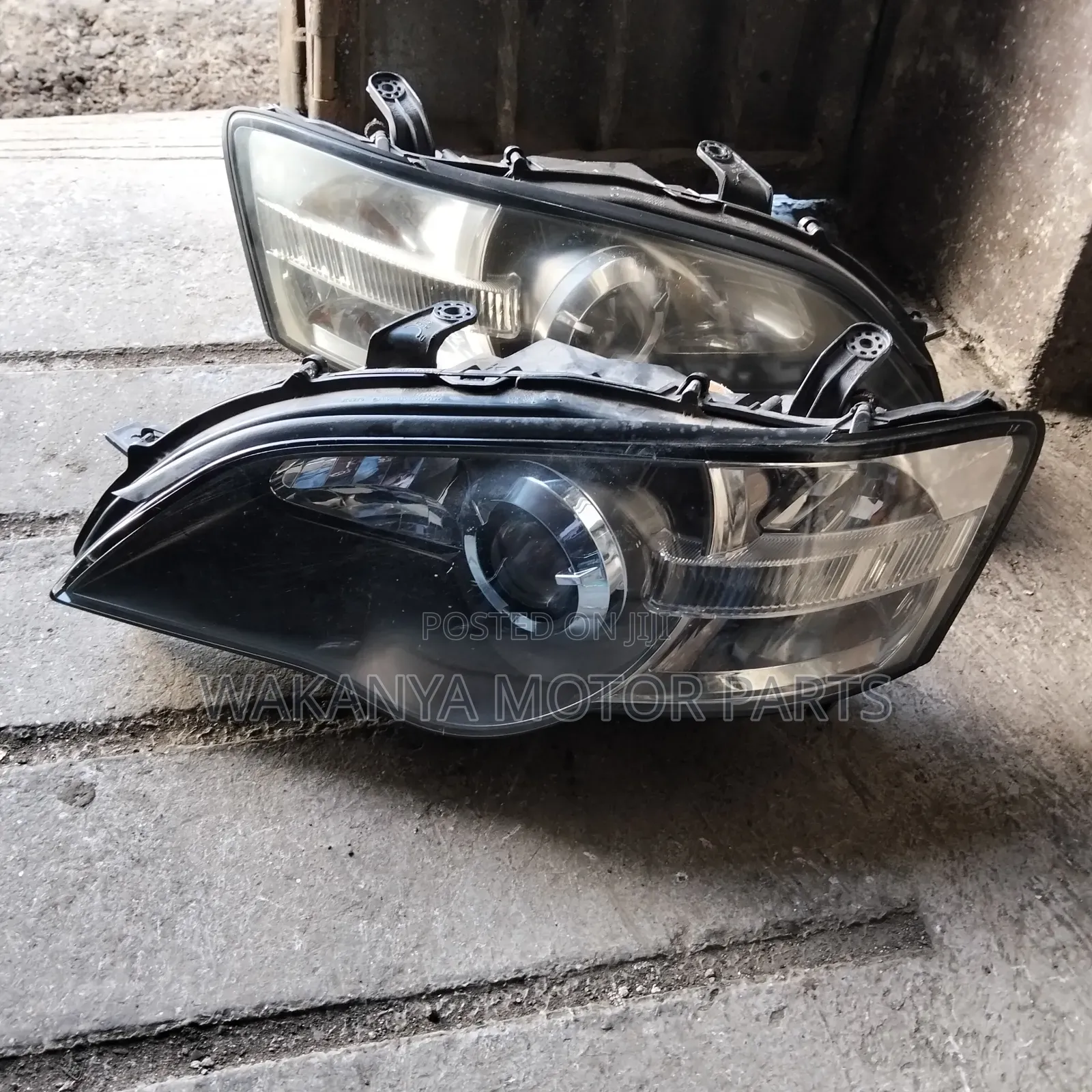 Subaru Outback Bl5 (2005) Xenon Headlamp, Ex Japan