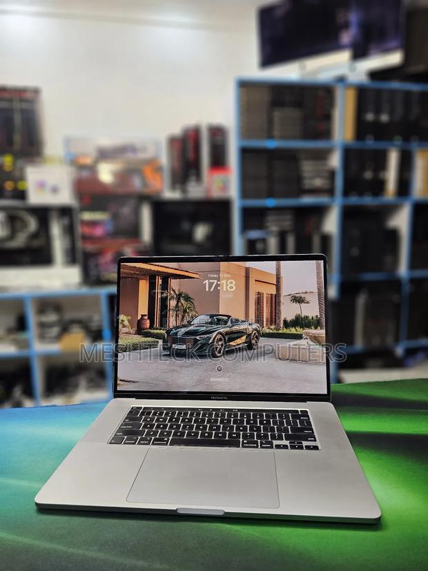 Laptop Apple MacBook Pro 2019 16GB Intel Core i7 SSD 512GB - main view