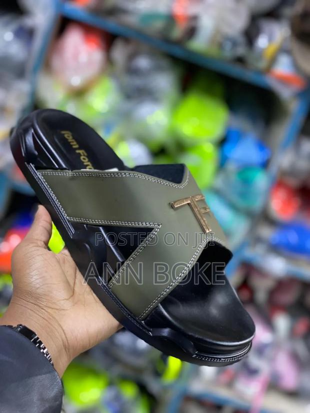 Tom Ford Size 40-45 - thumbnail 2