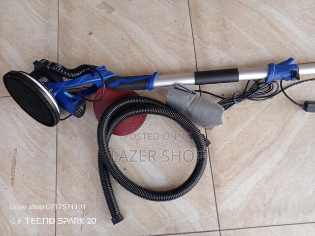 Makita Wal Sander - thumbnail 3