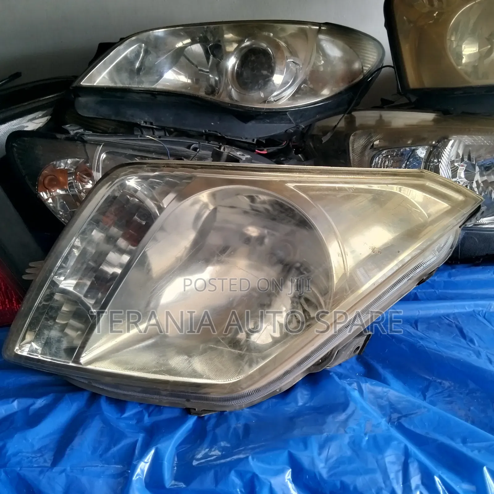 Wagon R 2010 Headlight