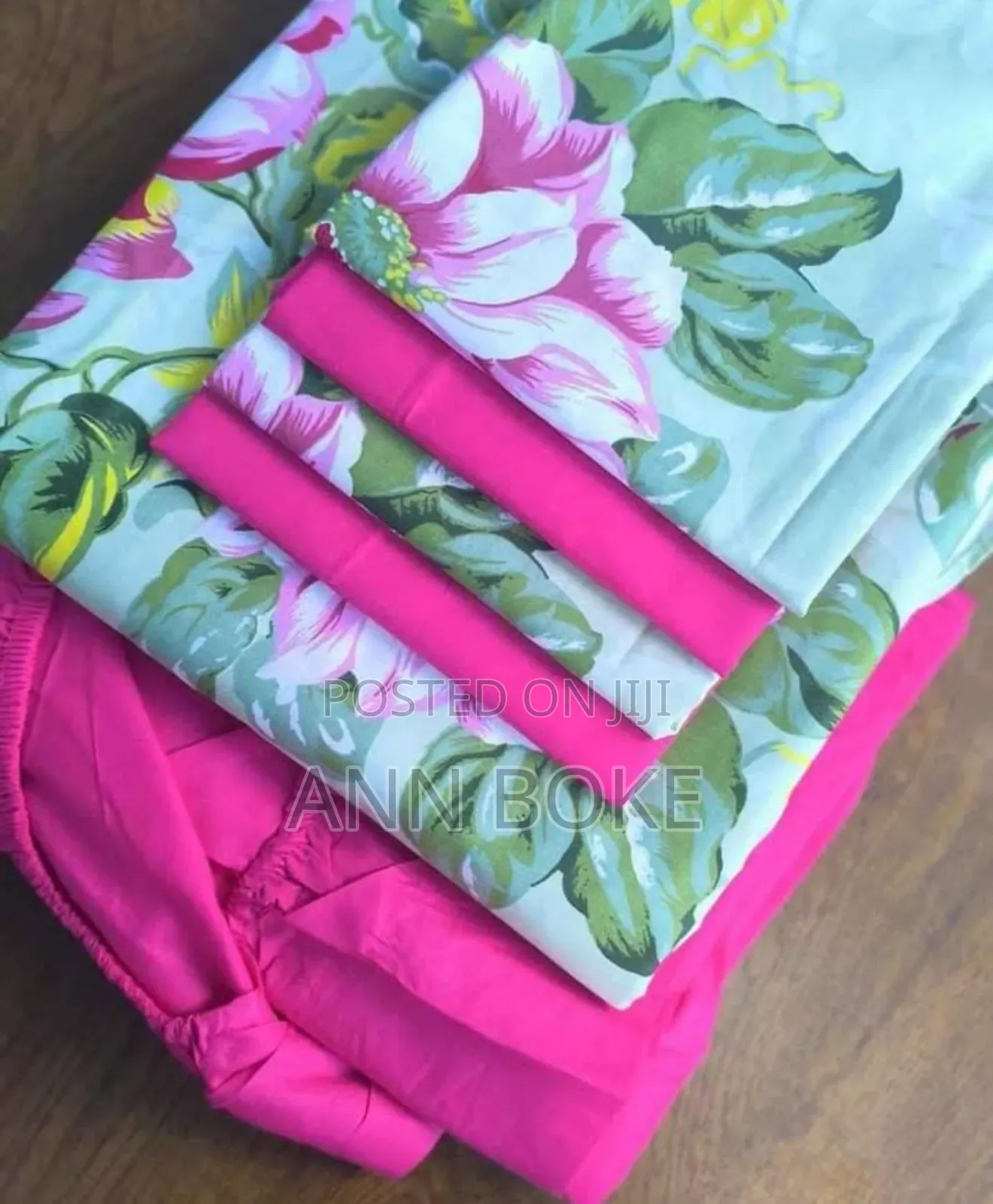  Mix and Match Bedsheets 
2 PCS Bedsheets