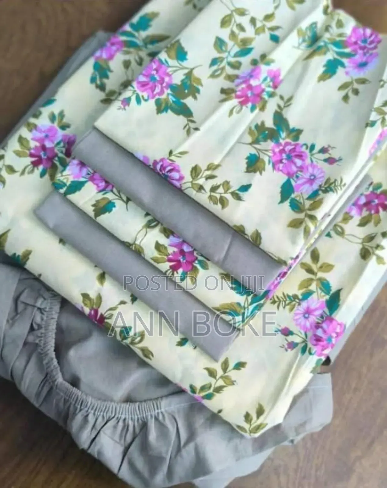  Mix and Match Bedsheets 
2 PCS Bedsheets