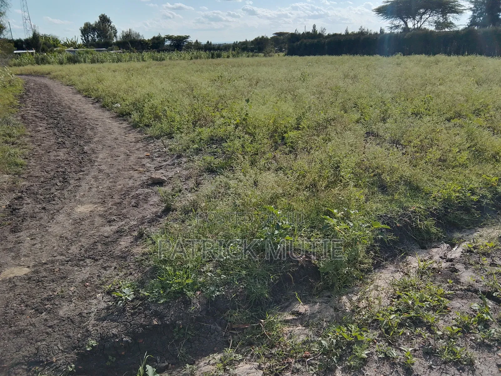 2.04acres Kiasa Kyumbi for Sale
